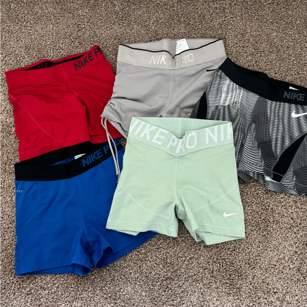 Nike Pro Bundle